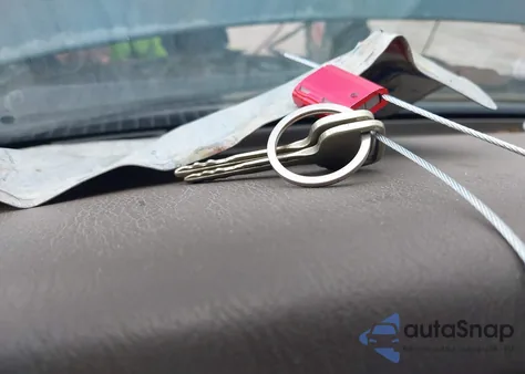 1999 Toyota Tacoma из США, поврежденный, VIN 4TAPM62N1XZ514312